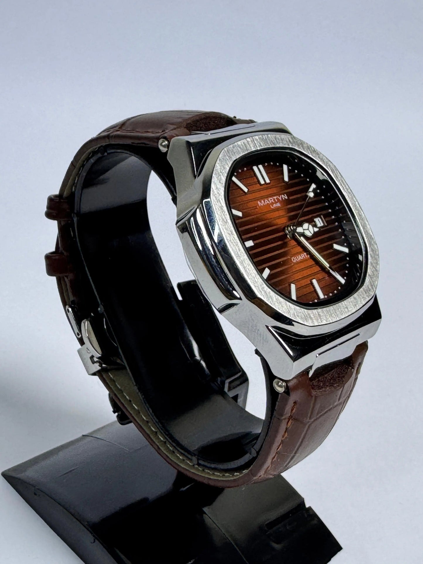 Premium MARTYN-Line Brown Leather Strap Watch